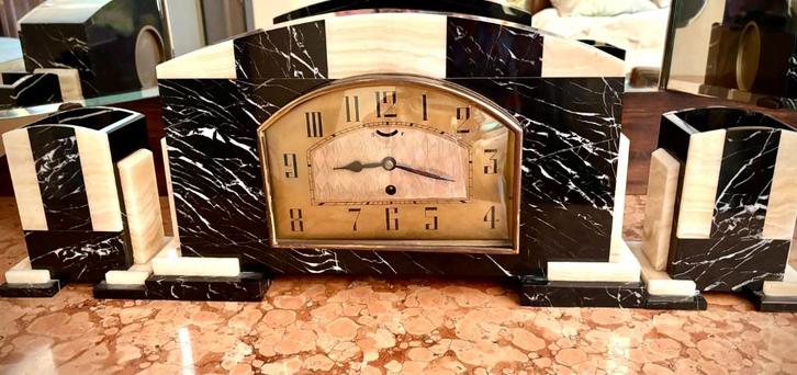 marmeren Art Deco schouwklok met bijpassende zijstukken, Antiek en Kunst, Antiek | Klokken, Ophalen