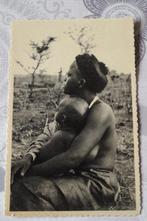 RUANDA - Jeune femme "umunyambo" et son enfant, Ophalen of Verzenden, 1940 tot 1960, Ongelopen, Buiten Europa