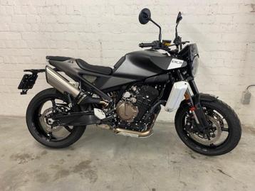 Husqvarna Svartpilen 801 beschikbaar voor biedingen