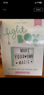 Letter light box - muntgroen- op batterijen, Enlèvement, Comme neuf