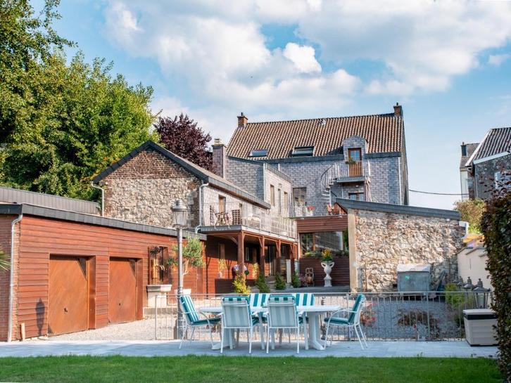 Vakantiehuis te huur, Vakantie, Vakantiehuizen | België, Limburg of Luik, Landhuis of Villa, Dorp, In bergen of heuvels, In bos