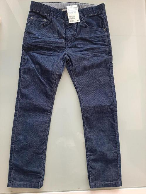 Nieuwe coole ribfluwelen broek H&M maat 128, Enfants & Bébés, Vêtements enfant | Taille 128, Neuf, Garçon, Pantalon, Enlèvement ou Envoi