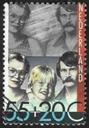 1 Postzegel Nederland 1981 Kinderzegels beschikbaar voor biedingen