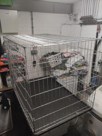 Opvouwbare hondenbench te koop beschikbaar voor biedingen
