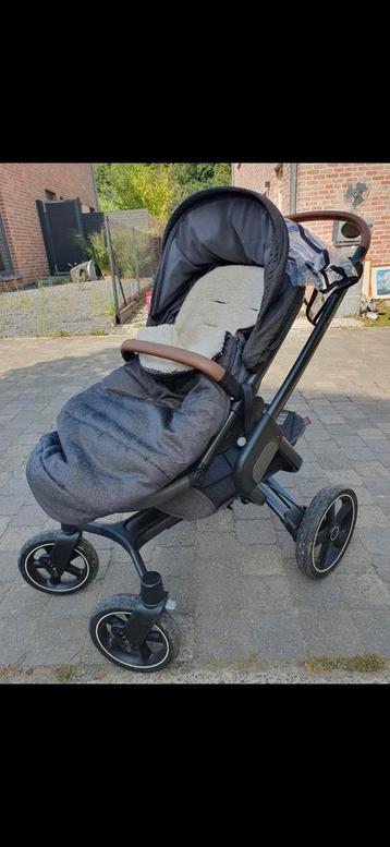 Poussette Maxi Cosi (+ landau + siège auto)  beschikbaar voor biedingen