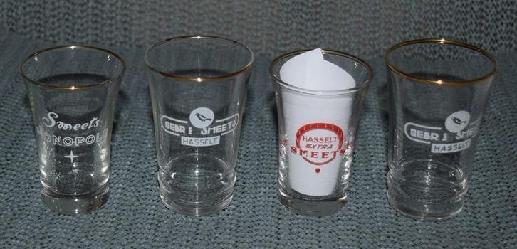 Extra Smeets Hasselt / 4 Jeneverglaasjes, Verzamelen, Biermerken, Zo goed als nieuw, Glas of Glazen, Overige merken, Verzenden