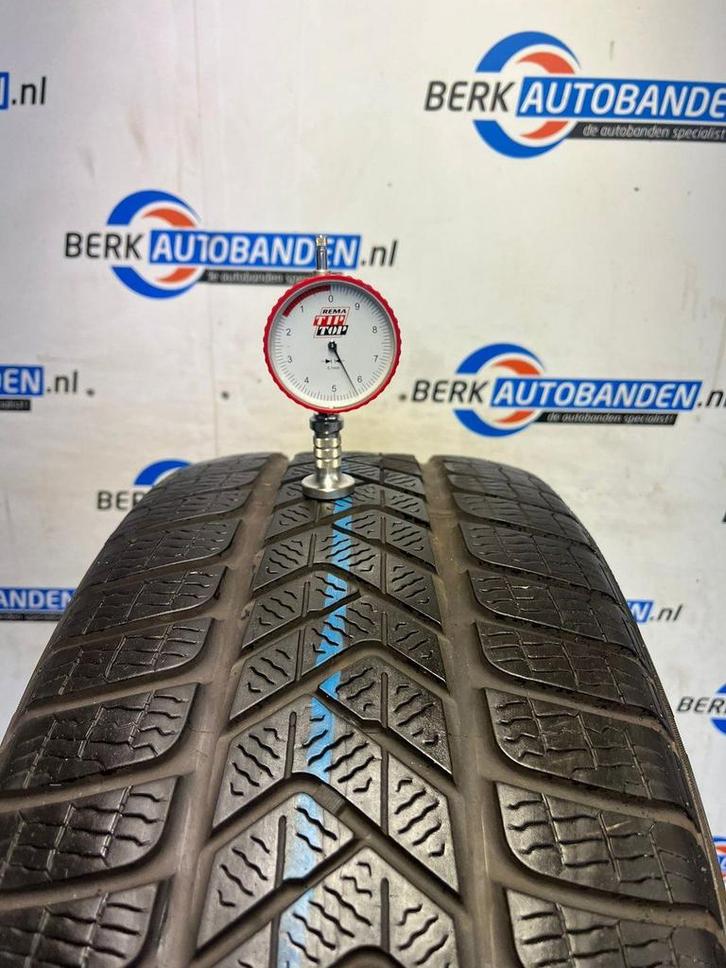 2x Pirelli SottoZero 3 T0 255/45 R19 104W 255/45/19 2554519, Auto-onderdelen, Banden en Velgen, Band(en), Winterbanden, 19 inch