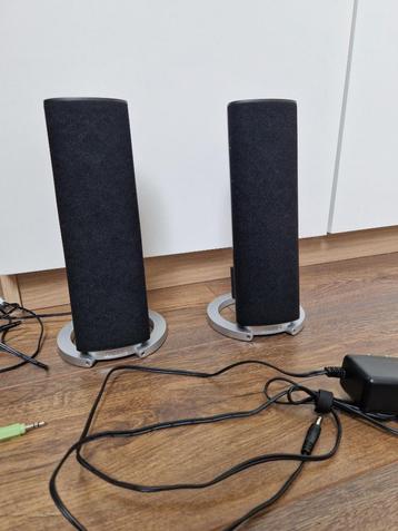 Edifier M2280 desktop speakers beschikbaar voor biedingen