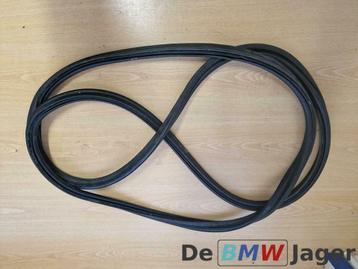 Achterkleprubber BMW 5-serie E60 & LCI 51717034171 beschikbaar voor biedingen