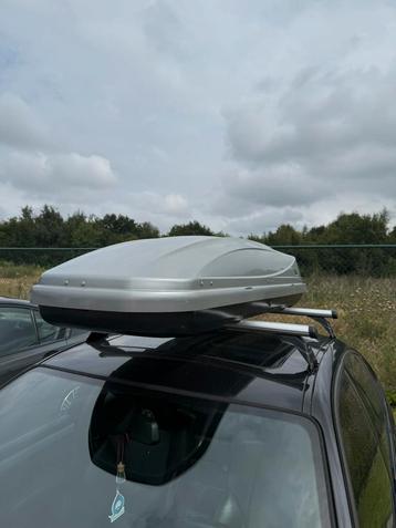 Bmw Dakkoffer beschikbaar voor biedingen