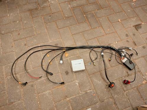Honda VFR 400 NC30 ECU + opmaat gemaakte kabelboom, Motoren, Onderdelen | Honda, Ophalen