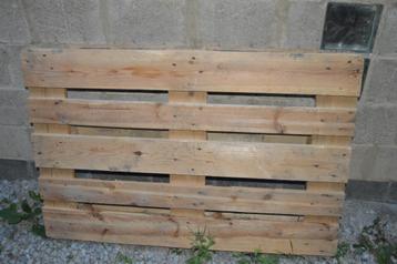 Une palette EURO. beschikbaar voor biedingen