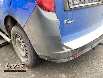 Achterbumper van een Fiat Doblo beschikbaar voor biedingen