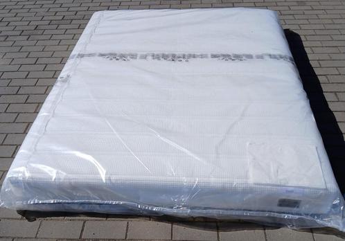 Nieuw matras van 160x200cm (WAARDE 1085€), Huis en Inrichting, Slaapkamer | Matrassen en Bedbodems, Nieuw, Matras, Verzenden