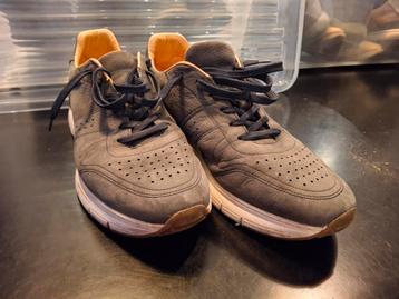Heren schoenen Maat 45 beschikbaar voor biedingen