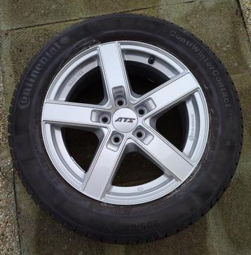 4 Jantes NEUVES 5 x 112 avec pneus neige disponible aux enchères