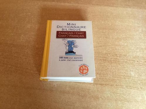 Mini dictionnaire bilingue Français/Chat et Chat/Français, Boeken, Woordenboeken, Gelezen, Frans, Ophalen of Verzenden