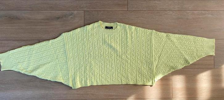 Pull oversize vert citron Bershka Taille M, Vêtements | Femmes, Pulls & Gilets, Comme neuf, Taille 38/40 (M), Vert, Enlèvement ou Envoi