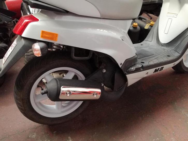 Pot d'échappement MBK BOOSTER au look original, Vélos & Vélomoteurs, Pièces de cyclomoteur | Scooters, Neuf, Pot d'échappement