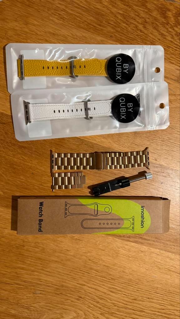 Bracelets Apple Watch de marque QUBIX et Imoshion, Bijoux, Sacs & Beauté, Montres connectées, Comme neuf, iOS, Blanc, État, Étanche