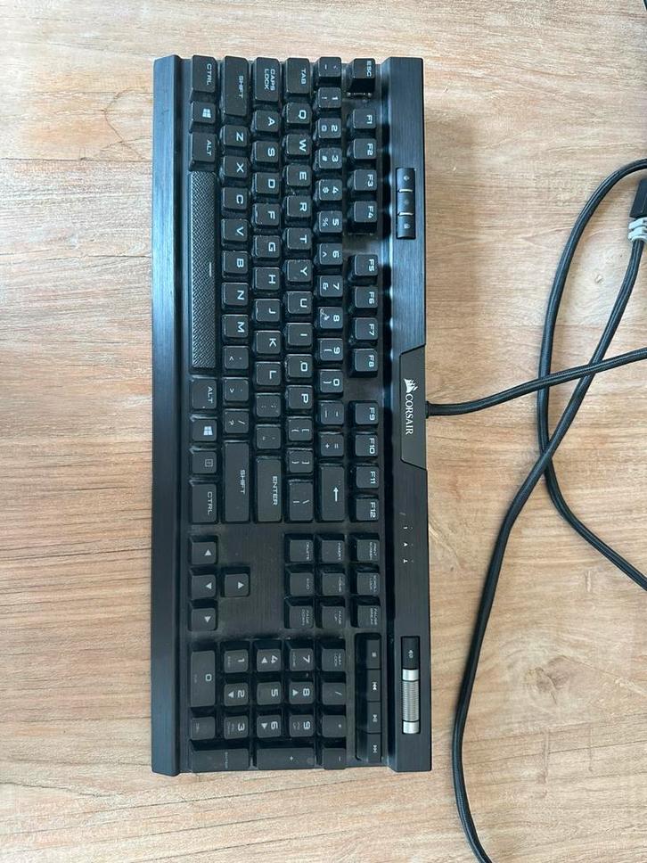 Corsair K70, Computers en Software, Toetsenborden, Gebruikt, Qwerty, Bedraad, Ophalen