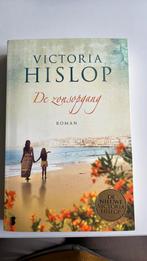 Victoria Hislop - De zonsopgang, Boeken, Ophalen of Verzenden, Zo goed als nieuw, Victoria Hislop