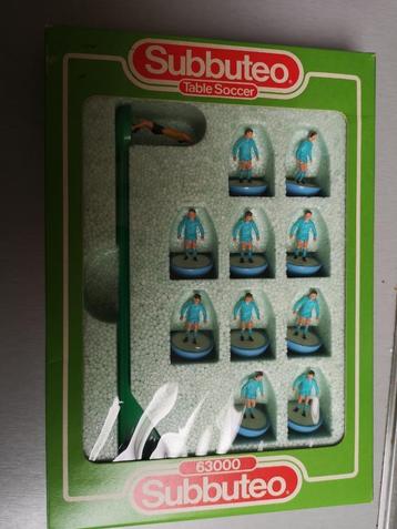 SUBBUTEO Table Soccer Team nr 454 uit  jaren 80 beschikbaar voor biedingen