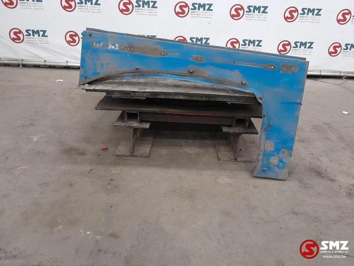 Occ spatbord rechts 75 Vabis Scania, Auto-onderdelen, Vrachtwagen-onderdelen, Scania, Carrosserie en Plaatwerk, Gebruikt