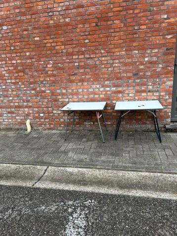 Klaptafel beschikbaar voor biedingen