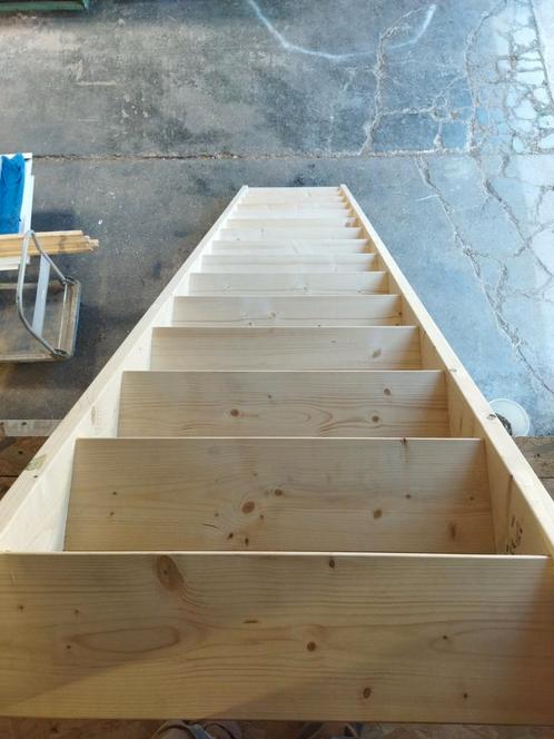 Houten werftrap, Doe-het-zelf en Bouw, Ladders en Trappen, Zo goed als nieuw, Trap, Ophalen