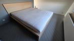 IKEA MALM kingsize bedframe (180x200cm), Huis en Inrichting, Slaapkamer | Bedden, Ophalen, Tweepersoons, 200 cm, 180 cm