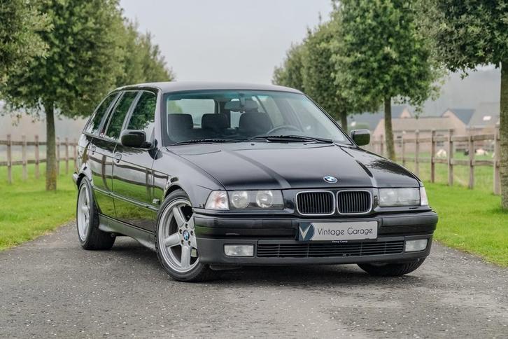 BMW 320i Break Automaat, Auto's, BMW, Bedrijf, Te koop, 3 Reeks, Airconditioning, Benzine, Break, 5 deurs, Automaat, Zwart, Stof