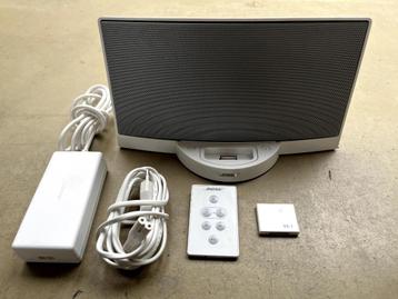 Bose SoundDock Wit met BT receiver beschikbaar voor biedingen