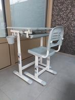 Kinderbureau Vipack verstelbaar, Kinderen en Baby's, Kinderkamer | Tafels en Stoelen, Ophalen, Zo goed als nieuw