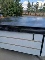 Jacuzzi gratis geleverd geplaatst, Tuin en Terras, Ophalen of Verzenden, Zo goed als nieuw