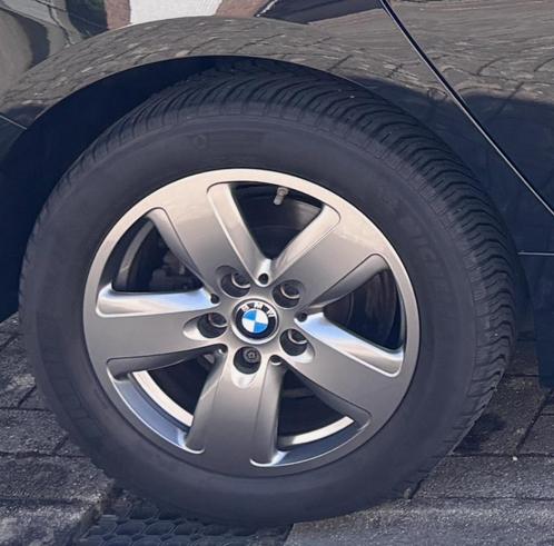 16” 1 serie bmw F40 velgen met 4 seizoenen banden, Auto-onderdelen, Banden en Velgen, Velg(en), Ophalen