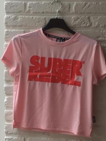 T-shirt Super Rebel maat 152 beschikbaar voor biedingen