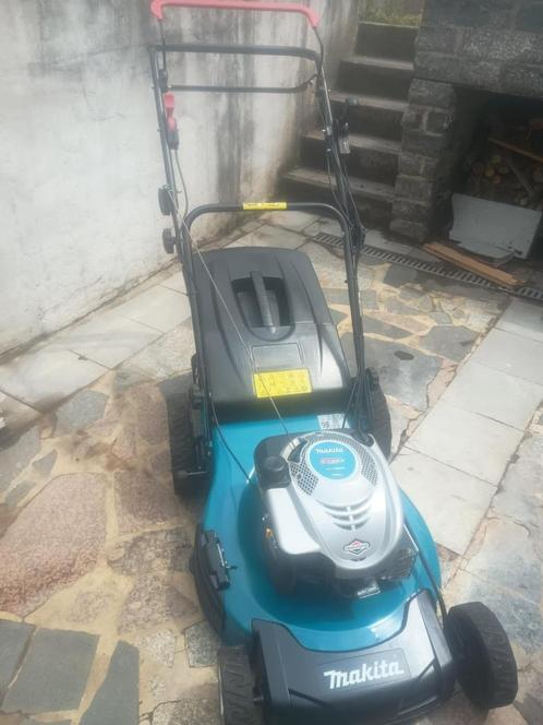 tondeuse makita essence autotracté, Tuin en Terras, Grasmaaiers, Gebruikt, Benzine-grasmaaier, 50 cm of meer, Mulchfunctie, Opvangbak