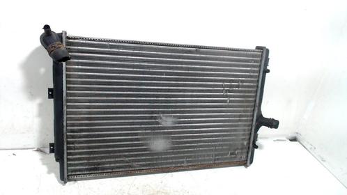 RADIATEUR Seat Leon (1P1) (01-2005/08-2013), Auto-onderdelen, Airco en Verwarming, Seat, Gebruikt