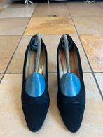 Escarpins Chanel, Kleding | Dames, Schoenen, Ophalen of Verzenden, Gedragen, Zwart, Pumps