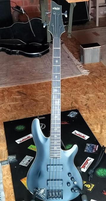 Schecter Evil Twin beschikbaar voor biedingen