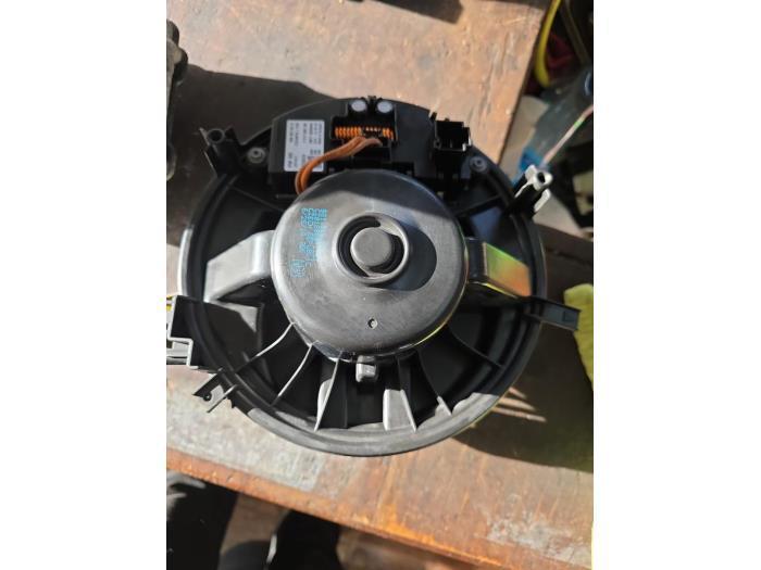 Kachel Ventilatiemotor van een Volkswagen Golf, Auto-onderdelen, Overige Auto-onderdelen, Volkswagen, Gebruikt, 3 maanden garantie