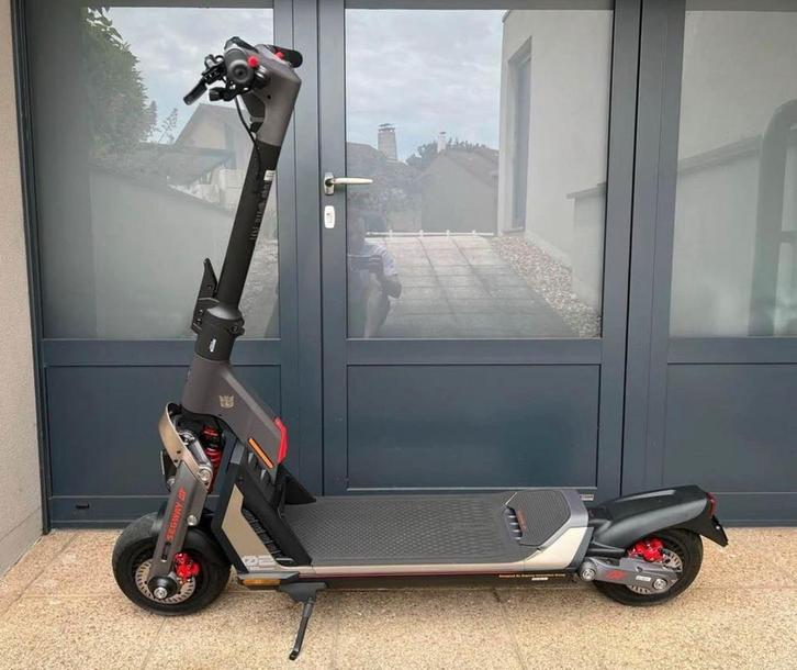 Segway GT2P, Vélos & Vélomoteurs, Trottinettes, Utilisé, Step électrique (E-scooter), Enlèvement