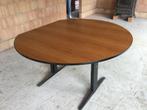 Tafel, Huis en Inrichting, Tafels | Eettafels, Gebruikt, Metaal, Ophalen, Ovaal