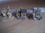 Engelse miniatuur cottages, 3 stuks, Comme neuf, Autres types, Enlèvement