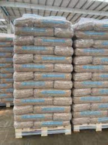 Palette de pellets granule 100% resineux beschikbaar voor biedingen