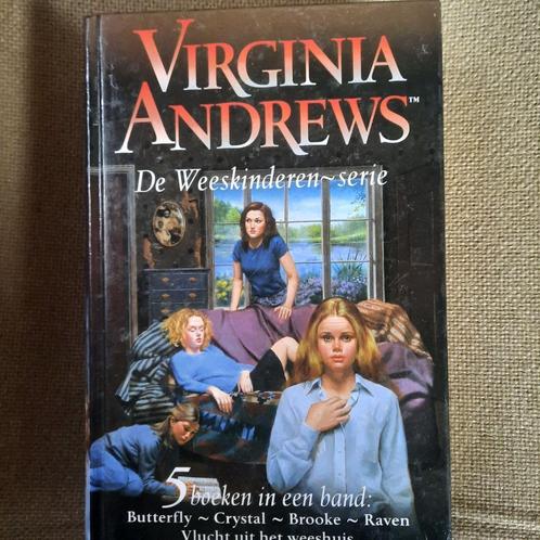 DE WEESKINDEREN - serie - VIRGINIA ANDREWS - 5 boeken in 1, Boeken, Romans, Ophalen of Verzenden