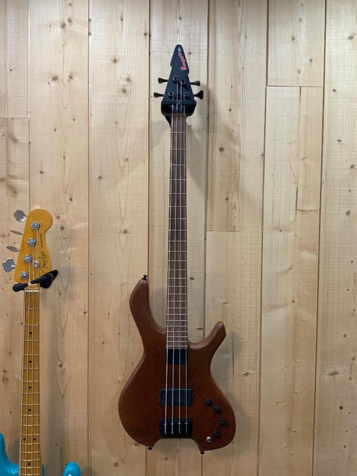 Bogart sport bass 2020, Musique & Instruments, Instruments à corde | Guitares | Basses, Neuf, Électrique, 5 cordes, Envoi