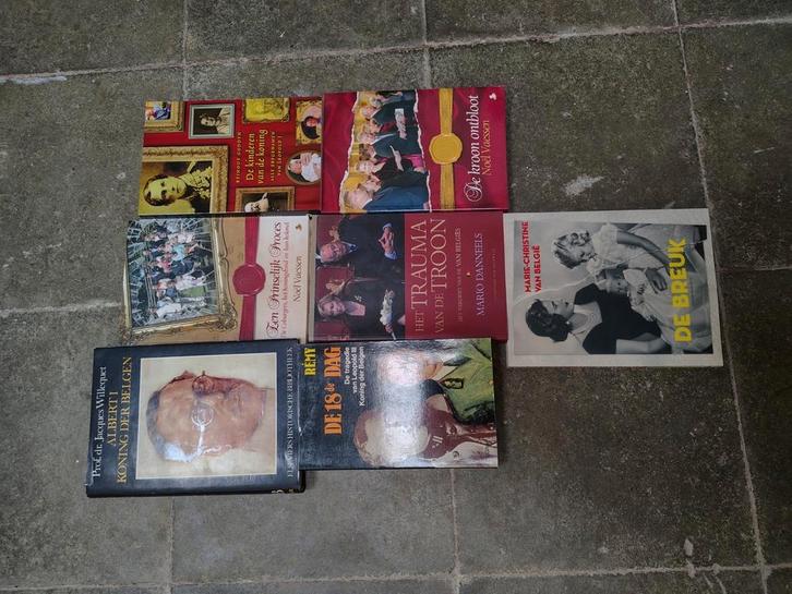 7 boeken over het Belgische koningshuis, Boeken, Geschiedenis | Nationaal, Gelezen, Ophalen of Verzenden