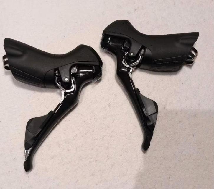 Nieuwe Shimano R 7000 shifters, Fietsen en Brommers, Fietsonderdelen, Nieuw, Racefiets, Verzenden